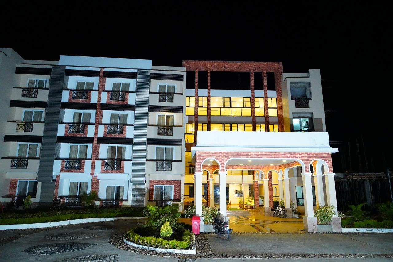 Five Falls Resort Kuttālam Εξωτερικό φωτογραφία