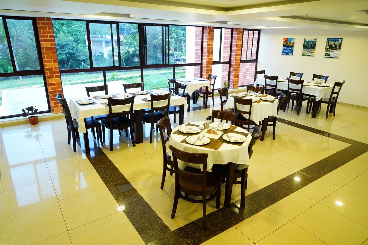 Five Falls Resort Kuttālam Εξωτερικό φωτογραφία