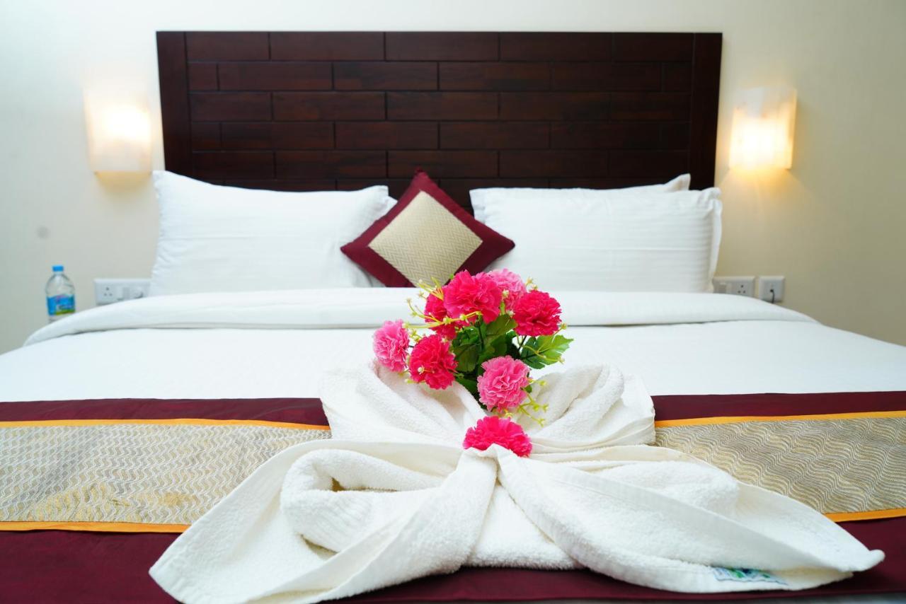 Five Falls Resort Kuttālam Εξωτερικό φωτογραφία